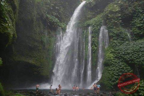 air terjun senaru